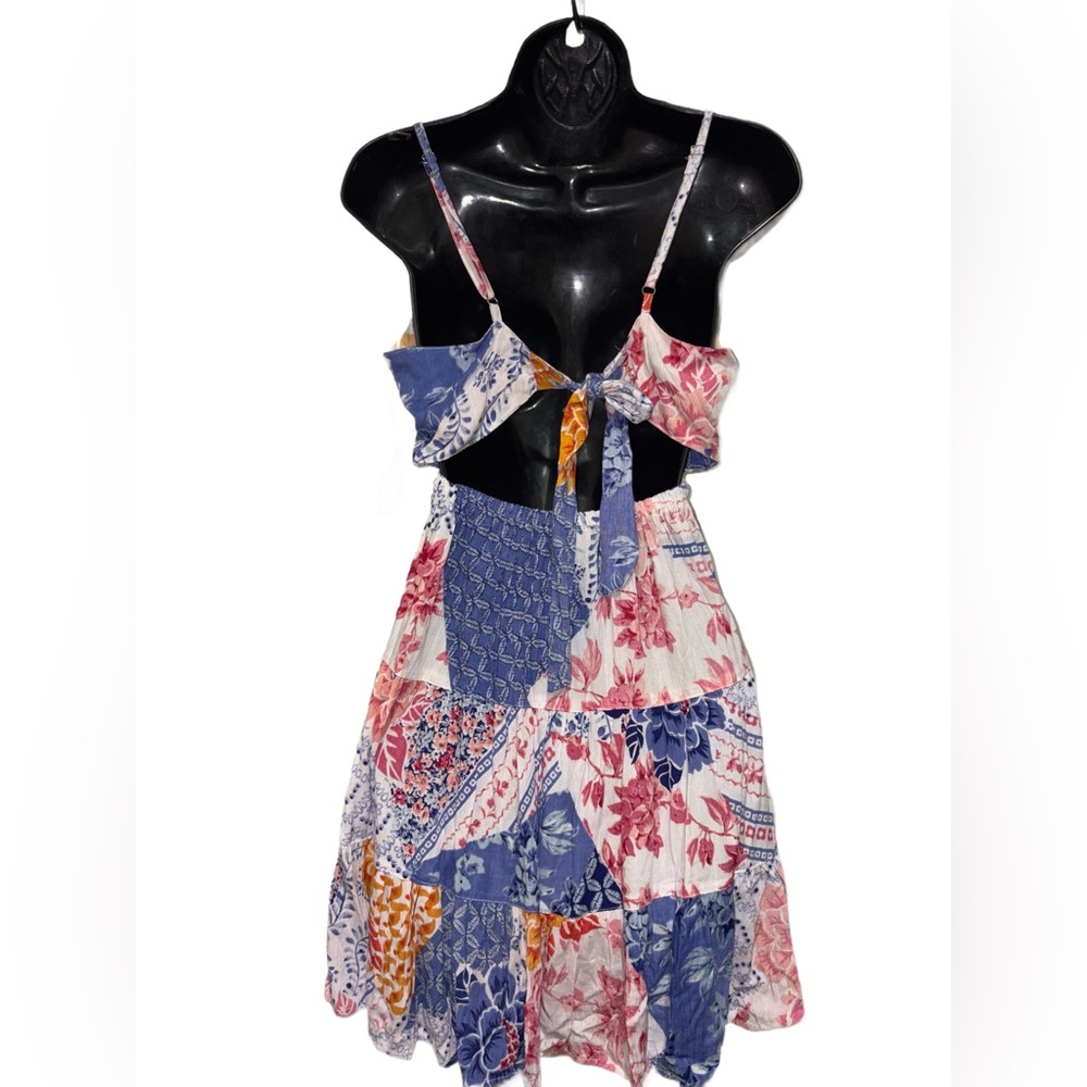 Floral Patchwork Spaghetti-Strap Above the knee S… - image 6